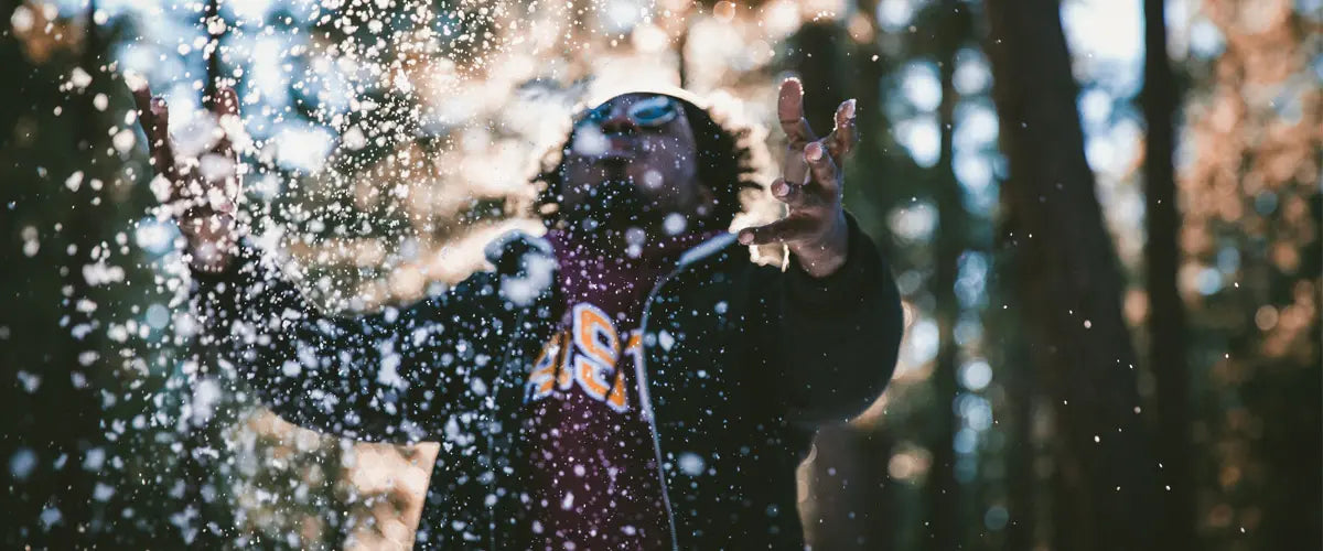 The Flannel Jacket: Winter 2023's Essential Fashion Piece