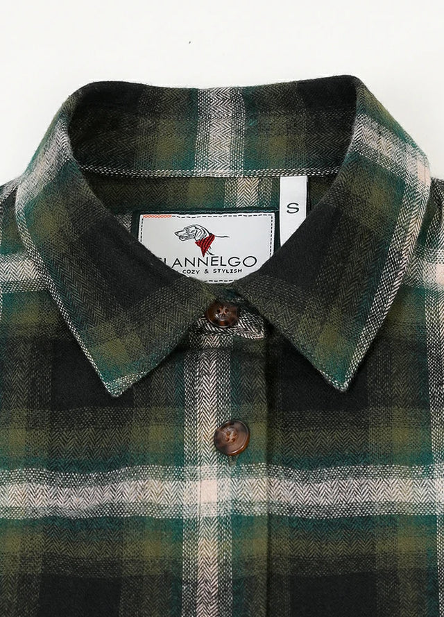 Close-up of the women's dark green cozy durable flannel plaid shirt collar