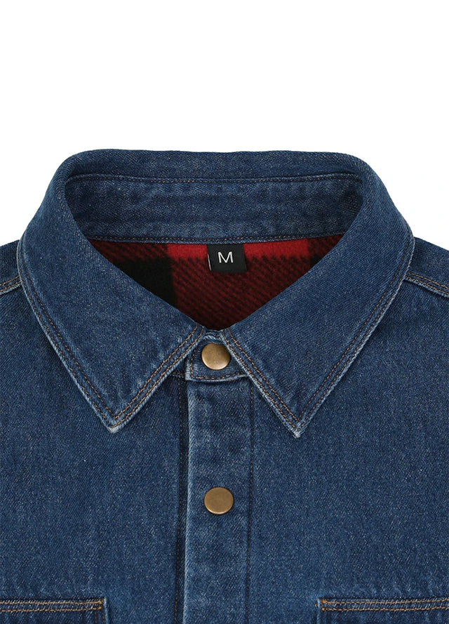 Close-up of the collar on blue men's classic denim fleece lined shirt jacket-XR8527LS-S,XR8527LS-M,XR8527LS-L,XR8527LS-XL,XR8527LS-XXL
