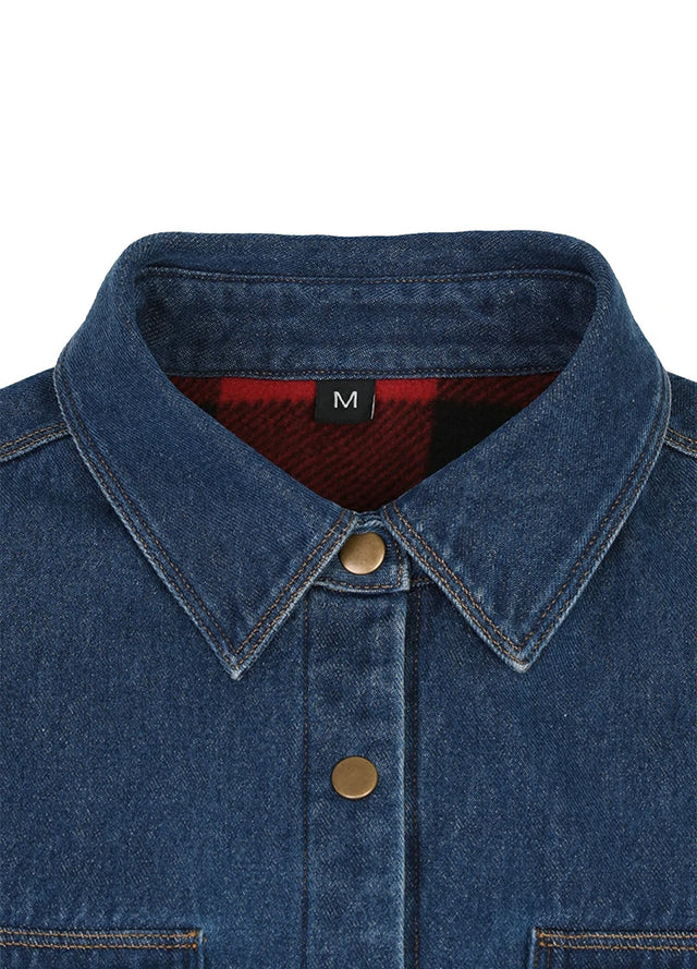 Close-up of the collar on blue women's classic fleece lined denim shirt jacket-XR8528LS-S,XR8528LS-M,XR8528LS-L,XR8528LS-XL,XR8528LS-XXL
