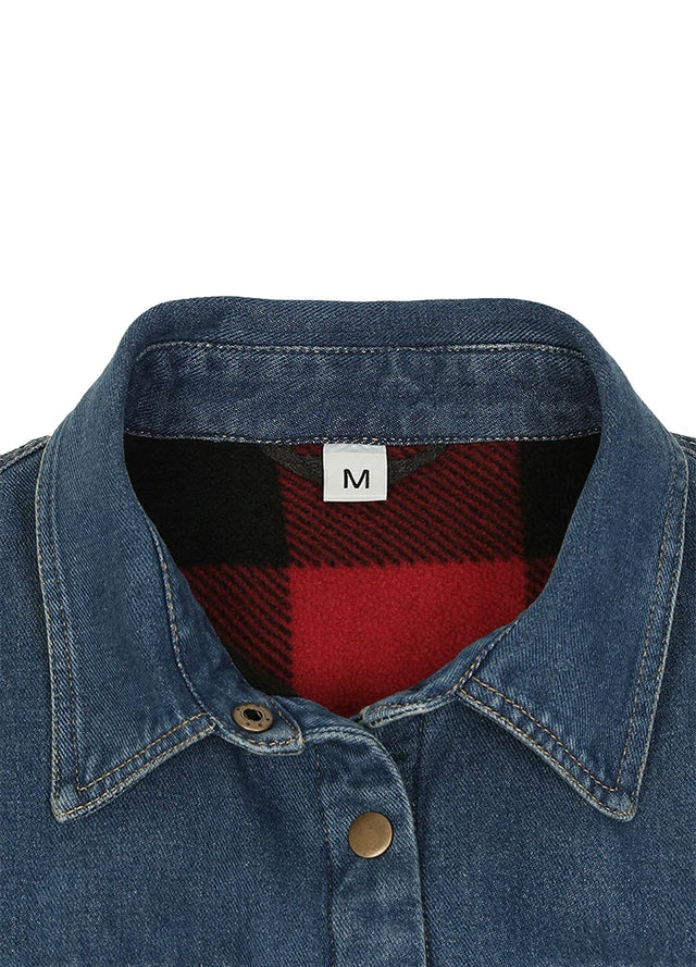Close-up of the collar on vintage blue women's classic fleece lined denim shirt jacket-XR8528FGL-S,XR8528FGL-M,XR8528FGL-L,XR8528FGL-XL,XR8528FGL-XXL