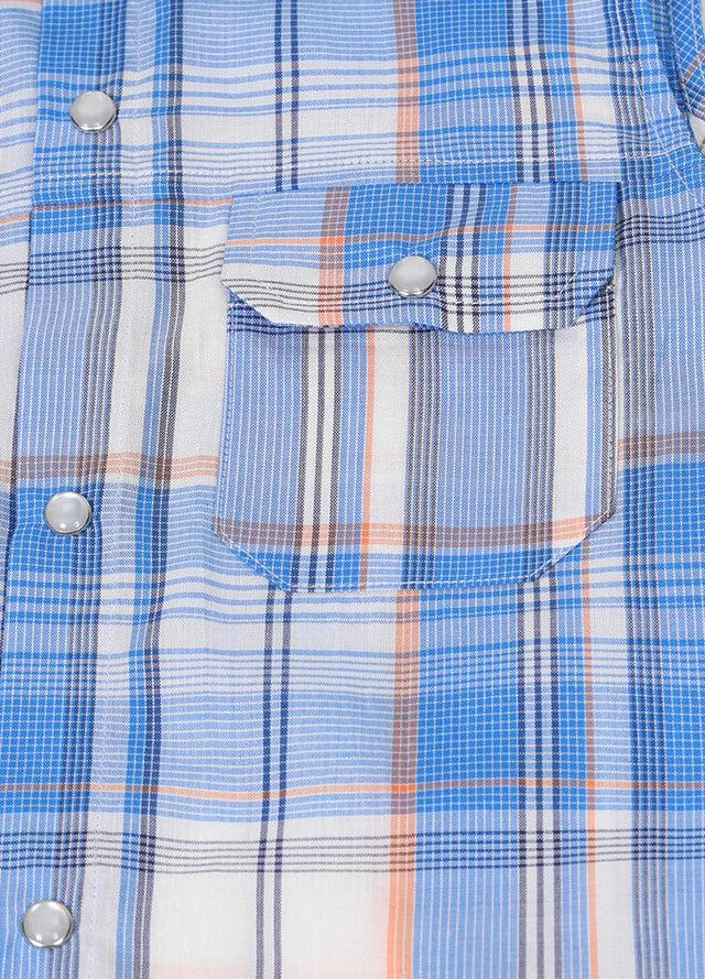 Detail of pocket with pearl snap on kid's blue western sleeveless vest