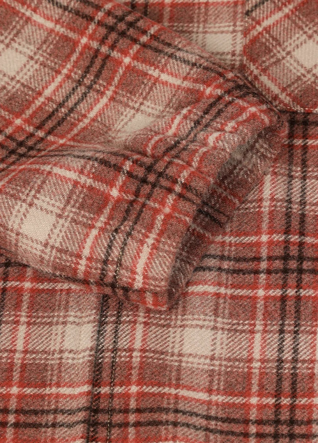 Close-up of the cuff of the coffee men's zip up plaid shacket
