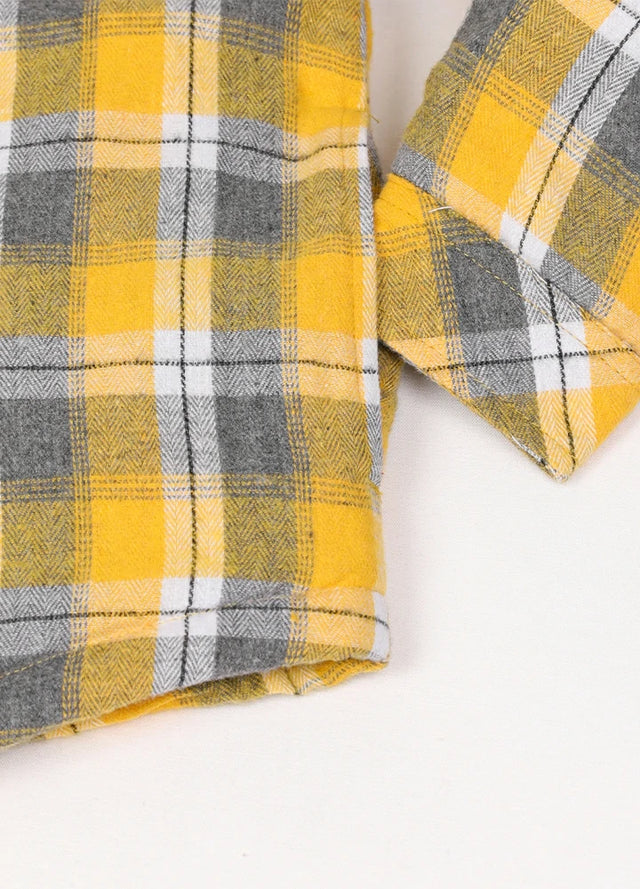 Yellow gray flannel jacket with side pockets detail