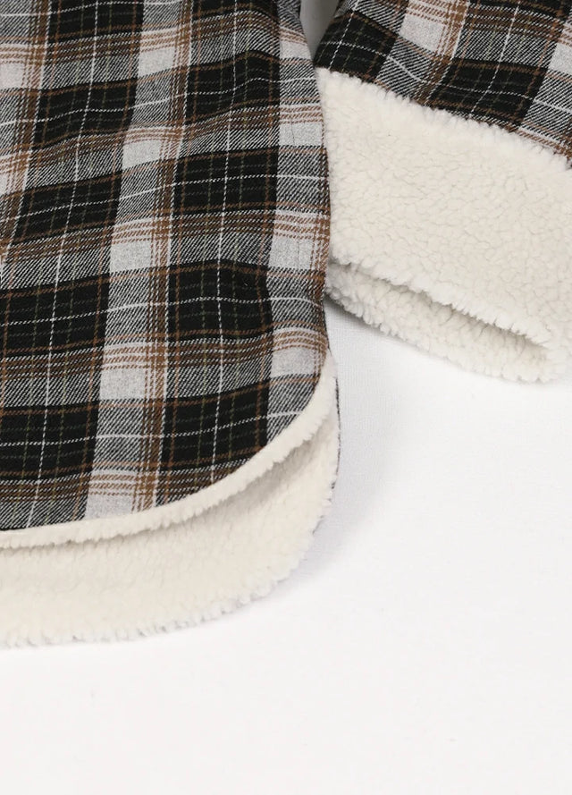 Zoomed-in of women's comfort soft black shirt jacket hand pocket