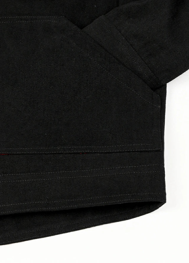 Close-up of the hand pocket of the black men's breezy casual flannel lined shirt jacket