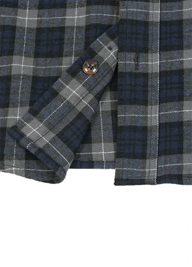 Men's Wildlife Adventure Flannel Plaid Shirt