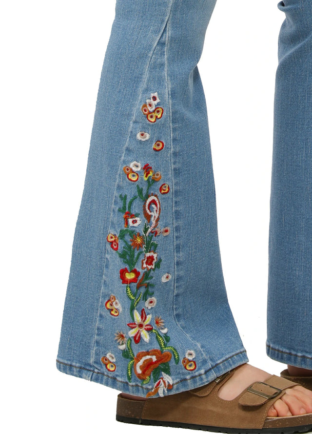 Women's Floral Embroidered Flare Jeans