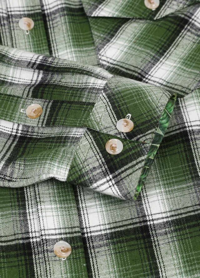 Men's Wildlife Adventure Flannel Plaid Shirt