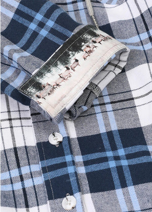 Detailed view of women's long-sleeves breathable flannel plaid hooded cuffs