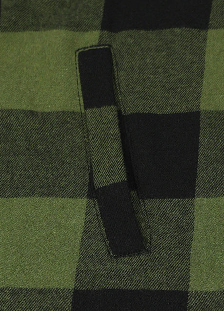 Close-up of the hand pocket of army green men's winter zipper flannel jacket with fleece lining