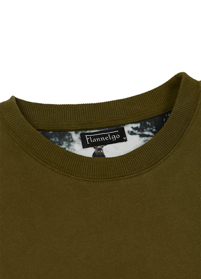 Close-up of a men's crewneck sweatshirt in army green-XR3426JLv-S,XR3426JLv-M,XR3426JLv-L,XR3426JLv-XL,XR3426JLv-XXL