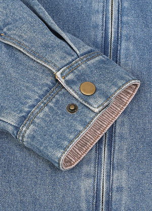 Close up of the cuff of a blue denim jacket with a dark brown corduroy collar-XR8539LS-S,XR8539LS-M,XR8539LS-L,XR8539LS-XL,XR8539LS-XXL