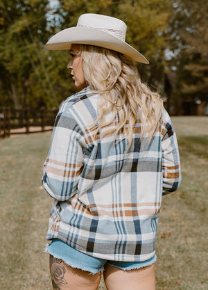 Damen-Hemdjacke mit Sherpa-Futter und karierter Knopfleiste