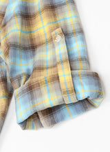 Zacht flanellen damesoverhemd met opgerolde mouwen