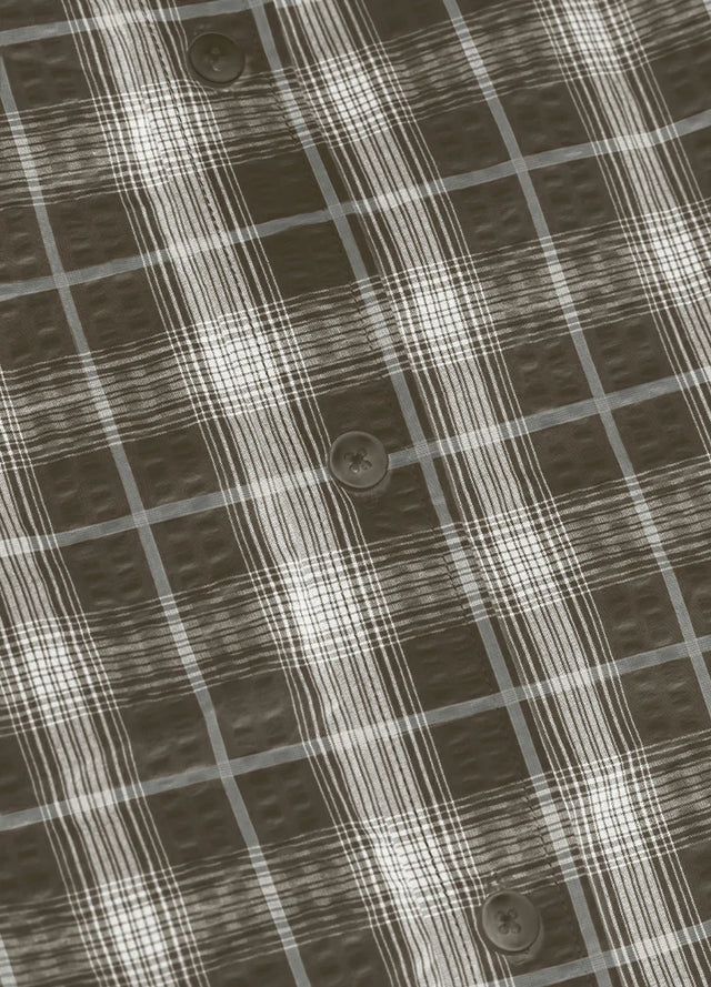 Men's Lightweight Air-Flow Seersucker Short Sleeve Shirt