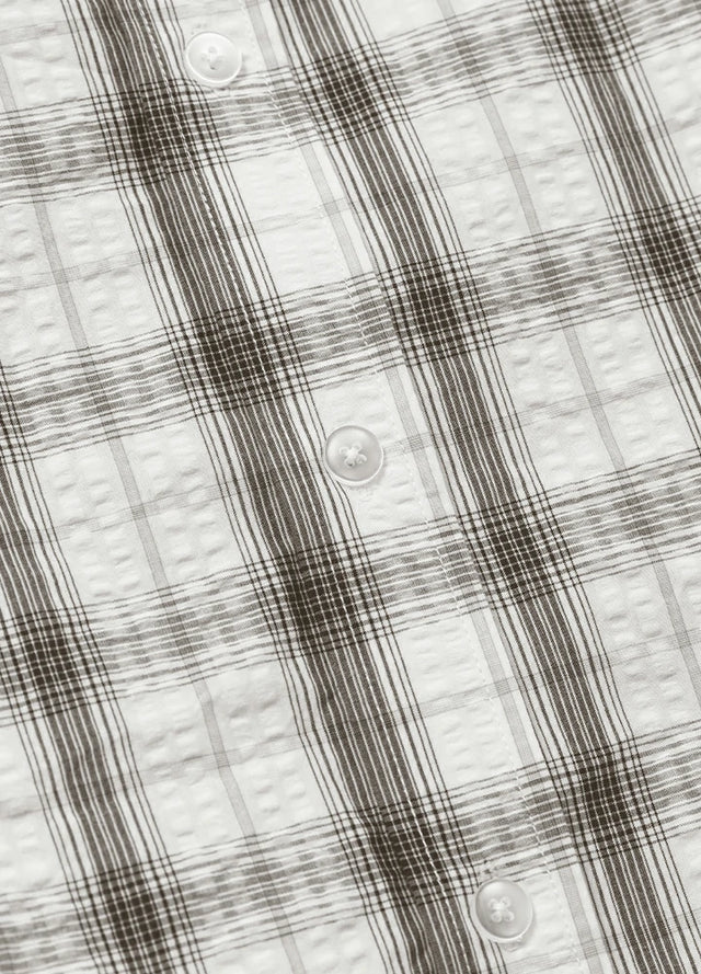 Men's Lightweight Air-Flow Seersucker Short Sleeve Shirt