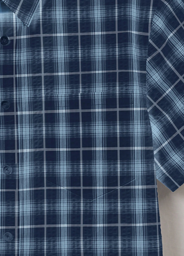 Men's Lightweight Air-Flow Seersucker Short Sleeve Shirt