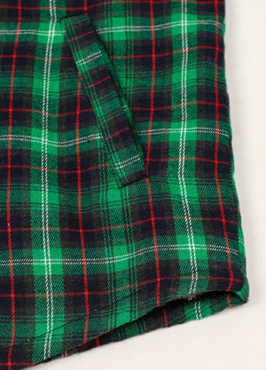 Detailed view of the hand pocket of a green men's snap button hooded jacket 