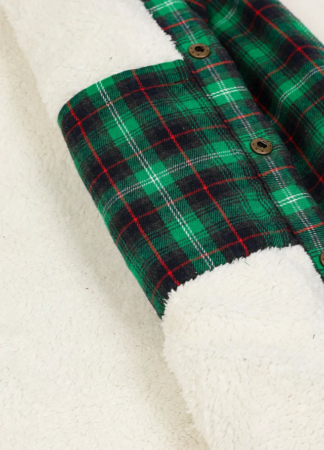 Close-up of the inner pocket of the green men's snap button hooded jacket 