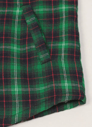Close-up of the hand pocket on green women's sherpa-lined snap button flannel jacket with fleece hood-XR186GN-S,XR186GN-M,XR186GN-L,XR186GN-XL,XR186GN-XXL