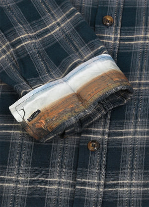 Men's Wildlife Adventure Flannel Plaid Shirt