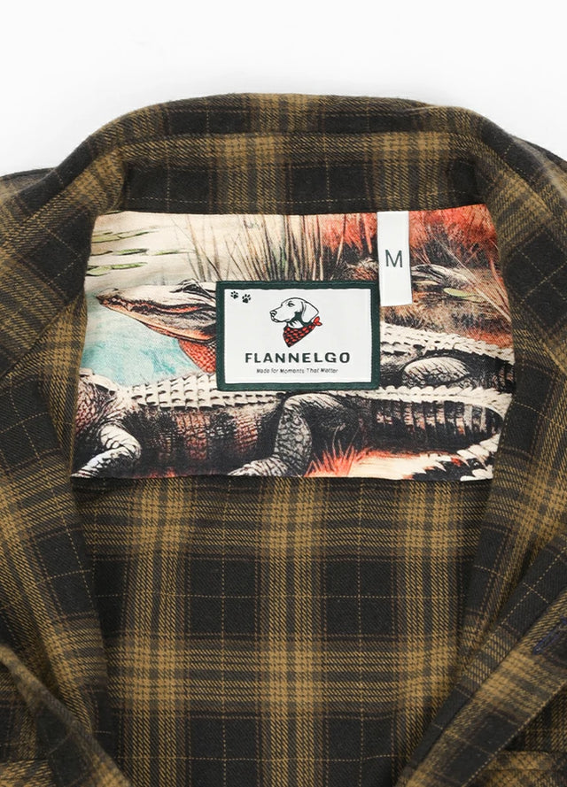 Men's Wildlife Adventure Flannel Plaid Shirt