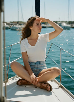 Women's Urban Grace V-Neck T-Shirt