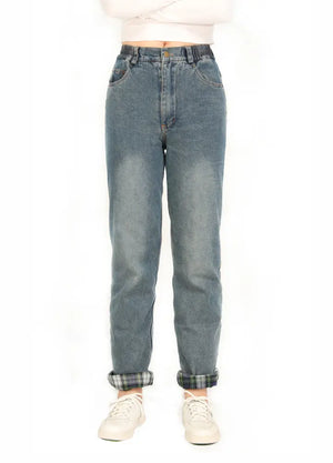 Lifestyle view of a woman wearing vintage blue women's flannel lined jeans straight leg-XR9108ZJ06,XR9108ZJ08,XR9108ZJ010,XR9108ZJ012,XR9108ZJ014,XR9108ZJ016
